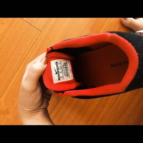 Nike shoes for men main image 4